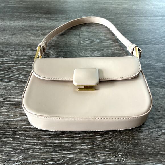 NWOT Madison West Naya Shoulder Bag Taupe Faux Leather Gold Hardware‎ Neutral - Picture 10 of 12